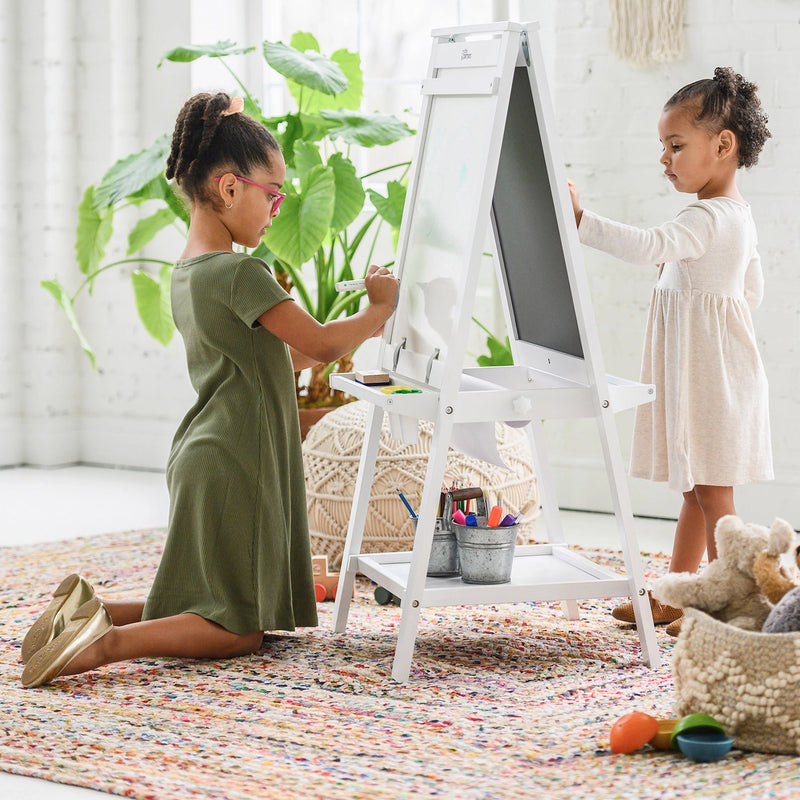 Folding easel for toddlers