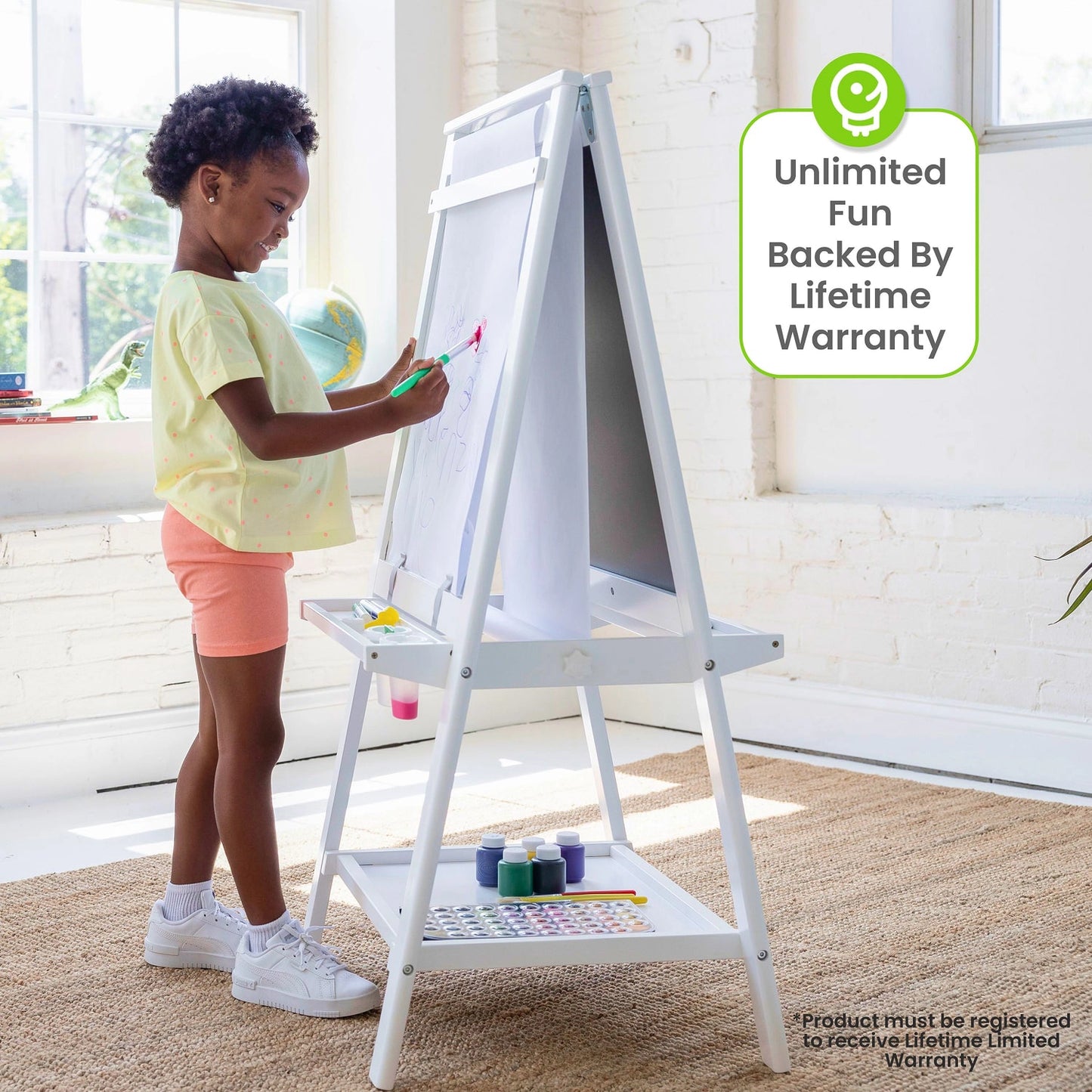 Folding easel for toddlers